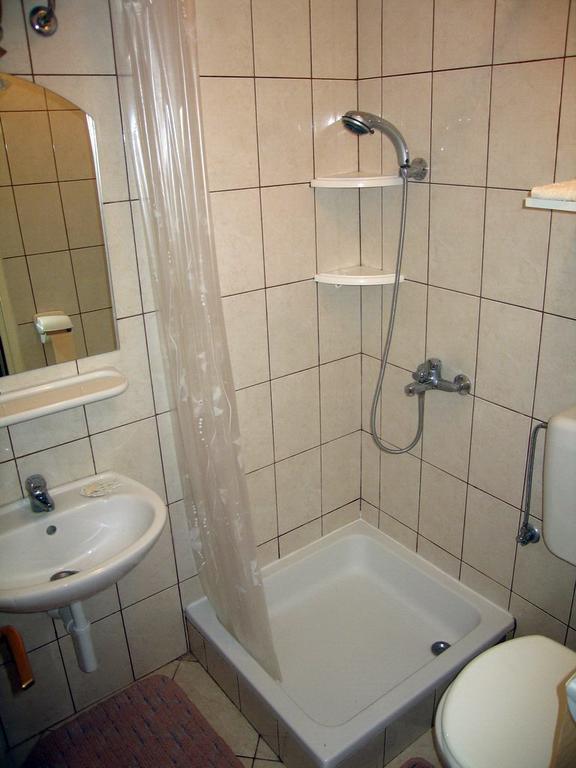 Apartment Madlena Brodarica  Oda fotoğraf