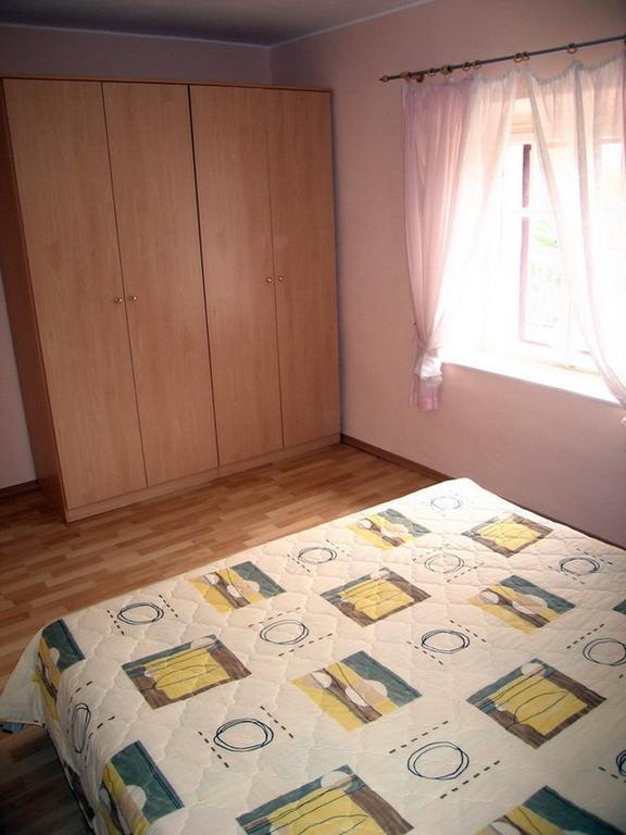 Apartment Madlena Brodarica  Oda fotoğraf